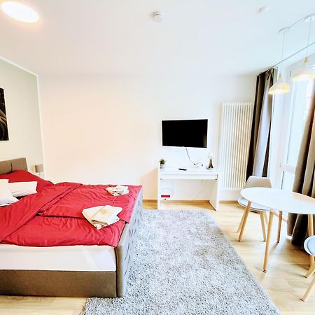 Studio Am Waldschloesschen Mit Kueche Und Netflix Dresden Exterior photo