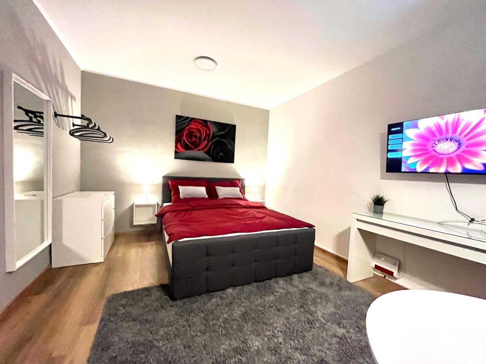 Studio Am Waldschloesschen Mit Kueche Und Netflix Dresden Exterior photo