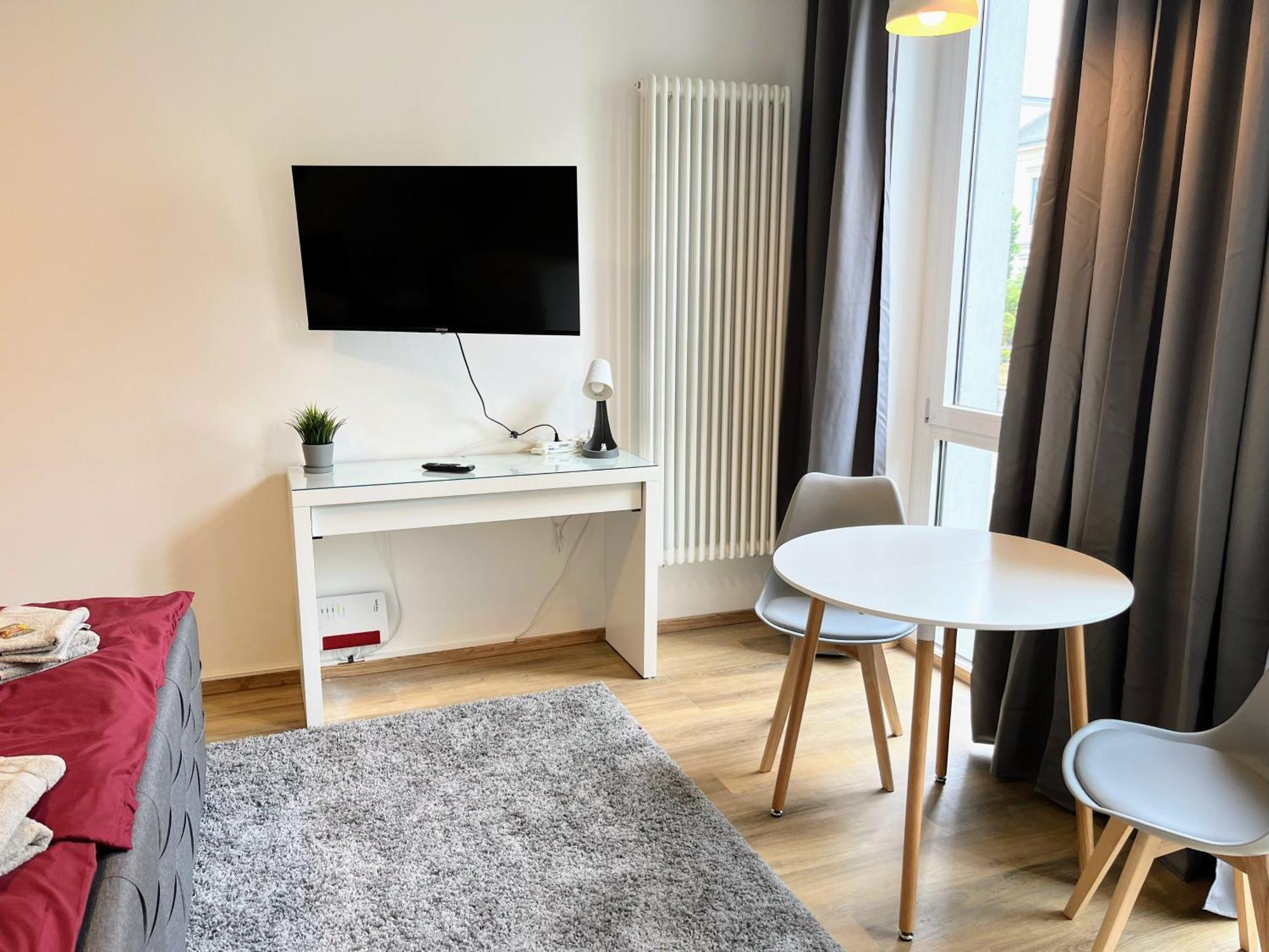 Studio Am Waldschloesschen Mit Kueche Und Netflix Dresden Exterior photo